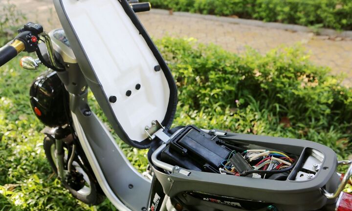 4 nguyên nhân xe cắm sạc nhưng không vào điện