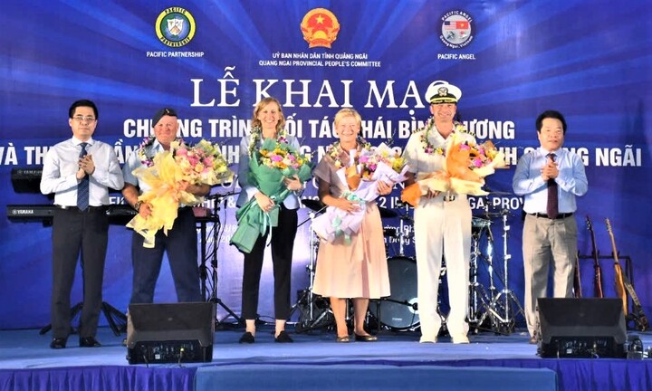 Khai mạc Chương trình Đối tác Thái Bình Dương và Thiên thần Thái Bình Dương