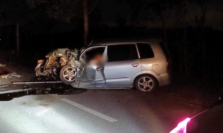 Bà Rịa - Vũng Tàu: Va chạm xe đầu kéo, tài xế ô tô tử vong