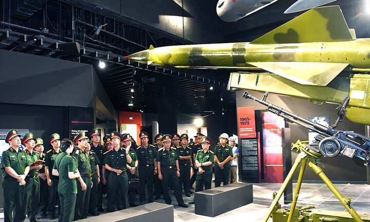 Bảo tàng Lịch sử Quân sự Việt Nam mới sẽ đón khách tham quan từ tháng 10