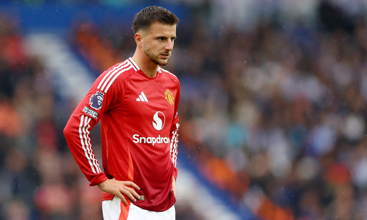 HLV Ten Hag lý giải nguyên nhân rút Mount sau hiệp 1