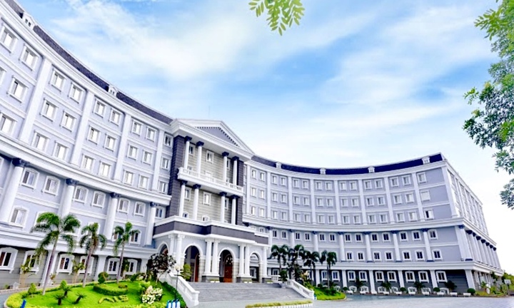 Còn hơn 360 học sinh Trường quốc tế AISVN chưa làm thủ tục chuyển trường