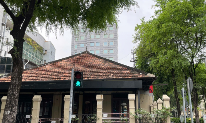 Giá thuê ngốn hết lời, nhiều hãng vẫn 'đốt' tiền cho mặt bằng trung tâm TP.HCM