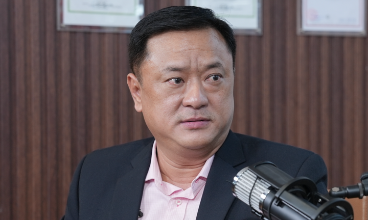 CEO Talk: Hai lần thoát hiểm thần kỳ của vua trứng Chợ Lớn mê nuôi gà nhân đạo