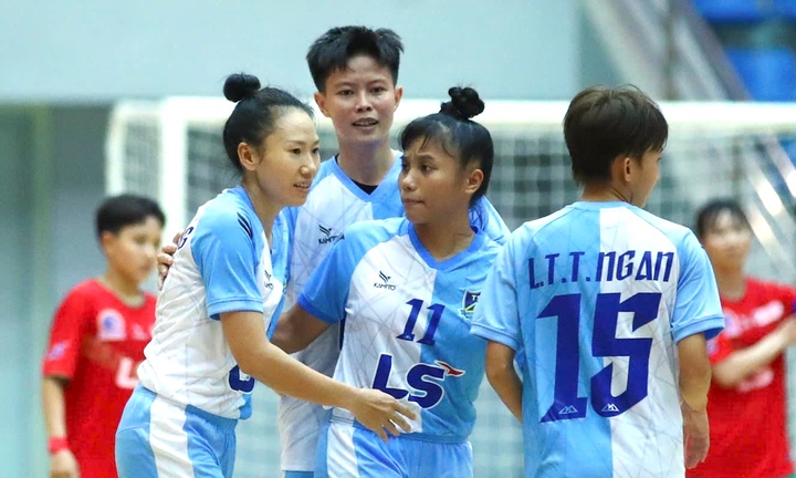 Lượt 2 giải futsal nữ VĐQG 2024: Thái Sơn Nam TP.HCM xây chắc ngôi đầu