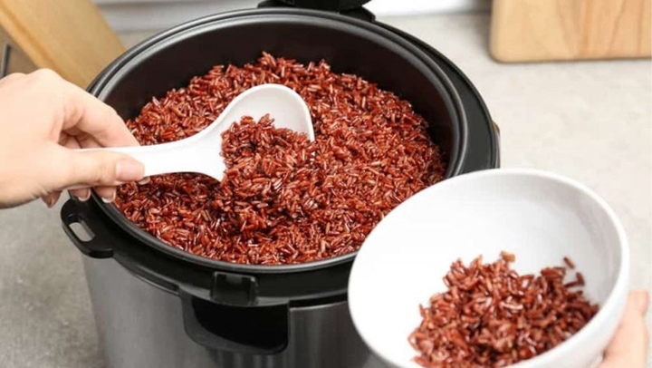 Ăn gạo lứt thường xuyên có tốt?