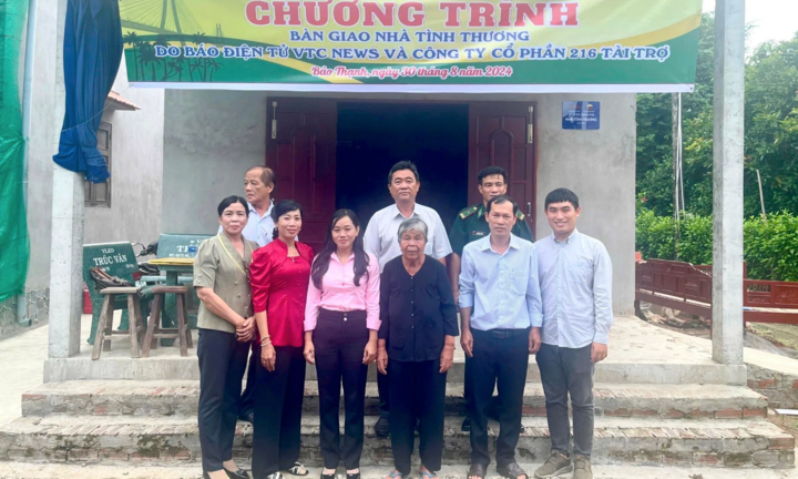 Báo điện tử VTC News bàn giao nhà tình thương cho 2 hộ dân ở Bến Tre