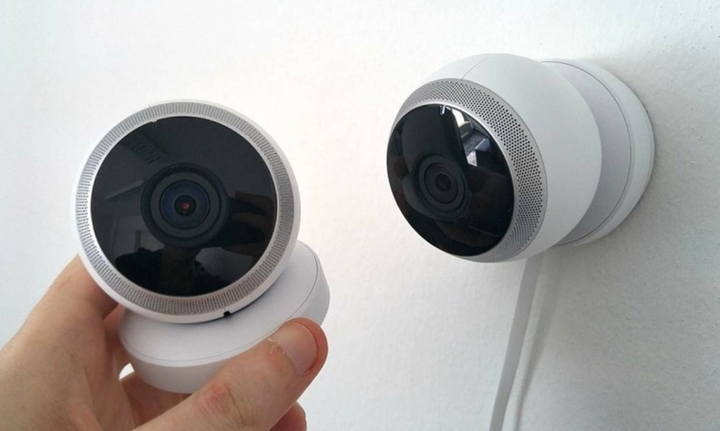 Thợ sửa ống nước lắp camera giấu kín, 17 khách hàng bị quay lén suốt 10 năm 