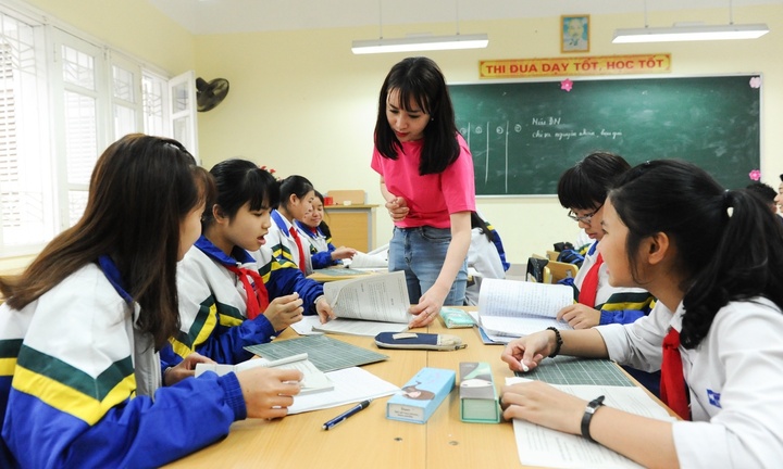 Thủ tướng yêu cầu khắc phục tình trạng thừa, thiếu giáo viên năm học mới