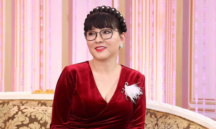 Nghệ sĩ Phương Dung: Từng bán bánh cuốn, tuổi 62 lẻ bóng sau biến cố hôn nhân