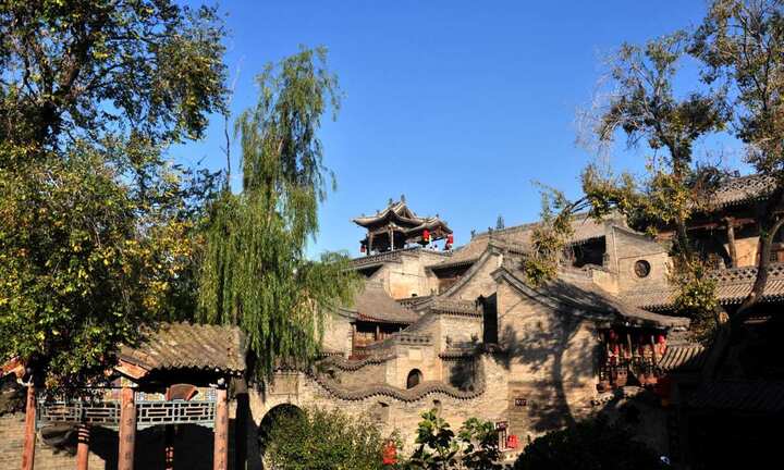 Biệt phủ lớn nhất Trung Quốc rộng gấp 1,6 lần Tử Cấm Thành, mất 300 năm xây dựng