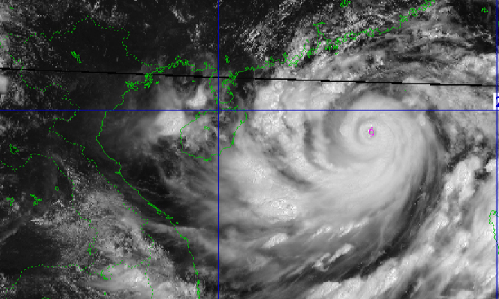 Thế nào là siêu bão?