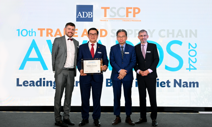 ADB lần thứ hai vinh danh HDBank là ‘Ngân hàng đối tác hàng đầu tại Việt Nam’