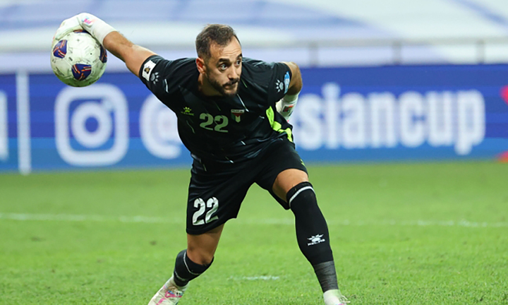 Thủ môn thất nghiệp khiến dàn sao Hàn Quốc bất lực