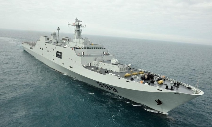 Tàu đổ bộ tấn công của Trung Quốc gây bất ngờ khi được trang bị vũ khí laser