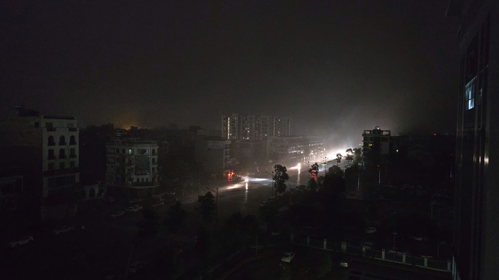 Bắc Giang, Bắc Ninh mất điện diện rộng do ảnh hưởng bão số 3