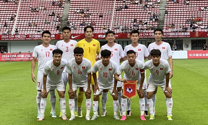 Thủng lưới phạt đền, sút xa, U22 Việt Nam thua U22 Uzbekistan