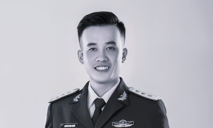 Truy tặng Huân chương bảo vệ Tổ quốc hạng Ba cho Đại úy Nguyễn Đình Khiêm