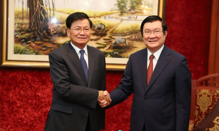 Tổng Bí thư, Chủ tịch nước Lào gặp nguyên lãnh đạo Đảng, Nhà nước Việt Nam
