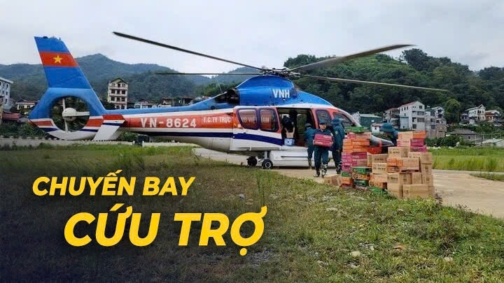 Theo chân trực thăng cứu trợ đồng bào vùng lũ lụt 