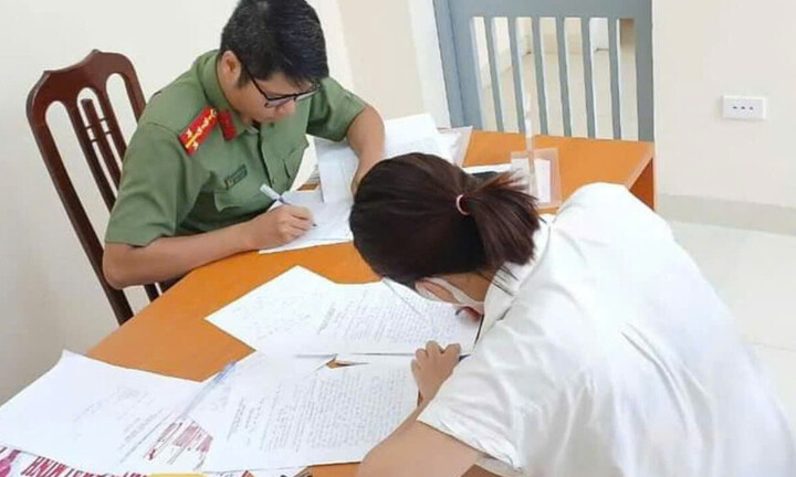 Xử phạt người phụ nữ tung tin bịa đặt vỡ đê ở Hà Nội