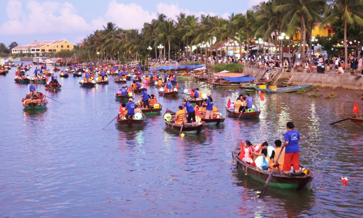 Gia đình văn hóa 3 năm liên tục ở Hội An được đón khách trải nghiệm sống phố cổ