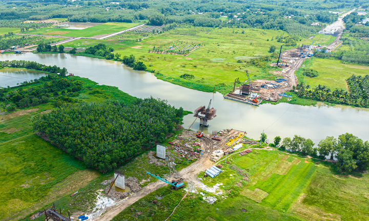 Tây Ninh đẩy mạnh dự án đường Hồ Chí Minh, kết nối kinh tế trọng điểm phía Nam