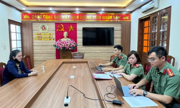 Triệu tập 2 phụ nữ hoang tin 'trong bụng cá câu được có bàn tay người'