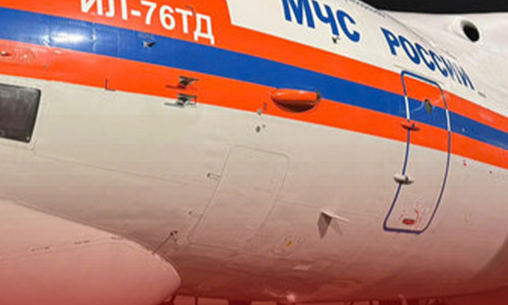 Chuyên cơ của Nga chuyển 35 tấn hàng viện trợ nhân đạo tới Việt Nam