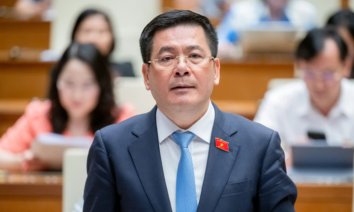  Bộ trưởng Công Thương Nguyễn Hồng Diên nhận thêm nhiệm vụ