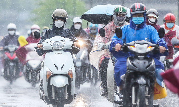 Tin mưa lớn ở miền Trung và dự báo thời tiết 10 ngày tới trên cả nước