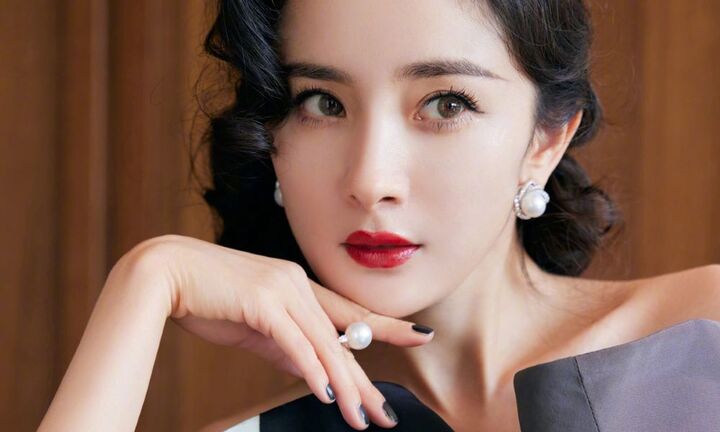 Sao Hoa ngữ 23/9: Dương Mịch bị chỉ trích vì diễn xuất, Vu Chính bênh vực