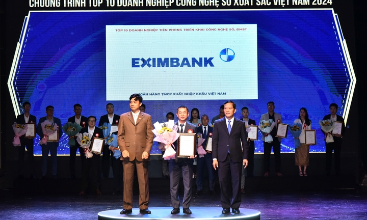 Eximbank lọt Top 10 doanh nghiệp tiên phong triển khai công nghệ số