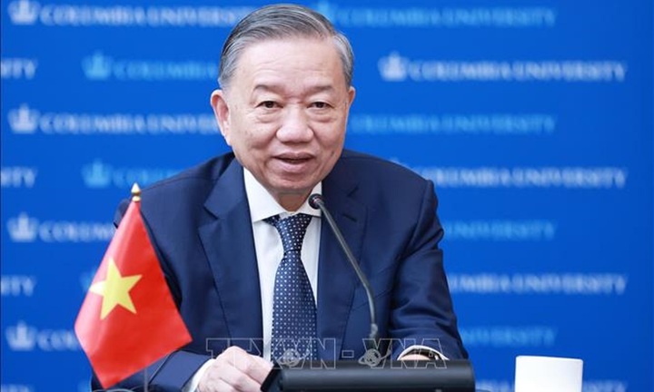 Việt Nam sẵn sàng cho khởi điểm lịch sử mới