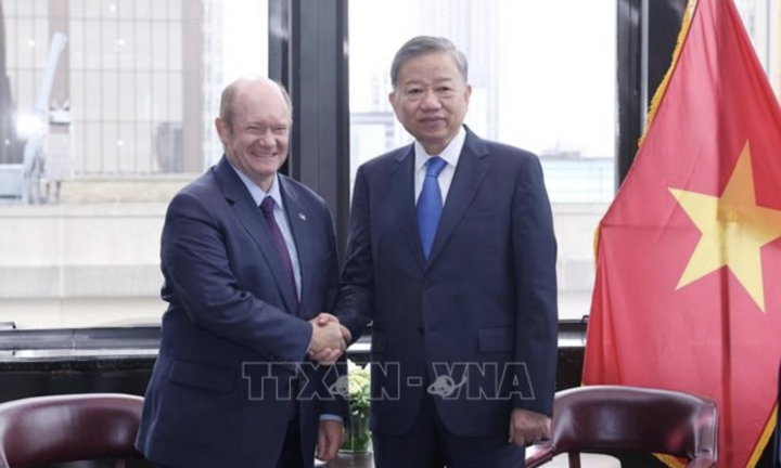 Tổng Bí thư, Chủ tịch nước Tô Lâm tiếp Thượng nghị sĩ Hoa Kỳ Chris Coons