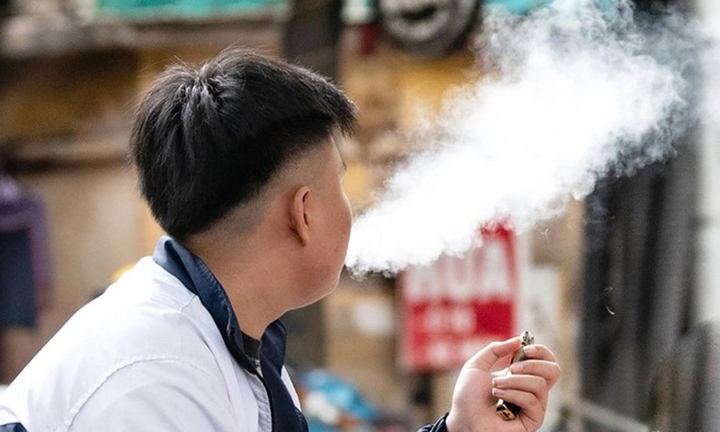 Tỷ lệ học sinh, sinh viên sử dụng thuốc lá điện tử ngày càng tăng