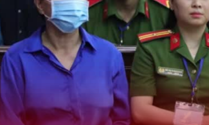 Trương Mỹ Lan xin lại túi Hermes, trang sức kim cương làm kỉ niệm