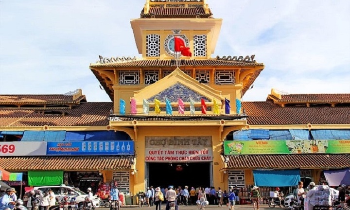 'Điểm danh' những khu chợ sầm uất nhất ở Sài Gòn