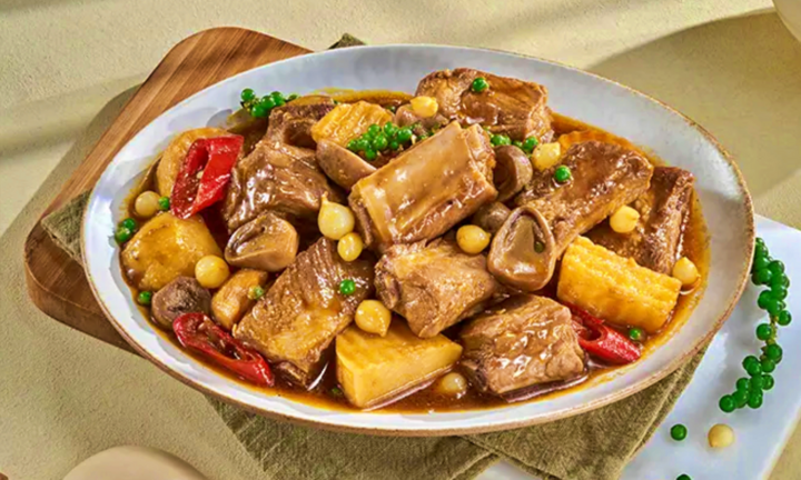 Cách làm sườn heo kho khoai tây đơn giản