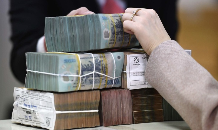 Ngân hàng quy định gì về kỳ hạn gửi tiền tiết kiệm?