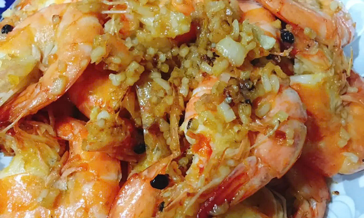 Cách làm món tôm chiên bơ tỏi thơm ngon đơn giản