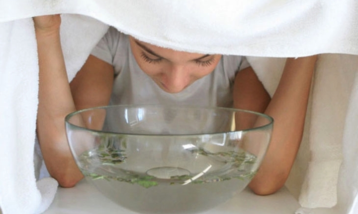 Có nên xông hơi mặt mỗi ngày?