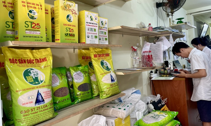 Gạo ST25 ào ạt tăng giá, mỗi kg cõng thêm 3.500 đồng