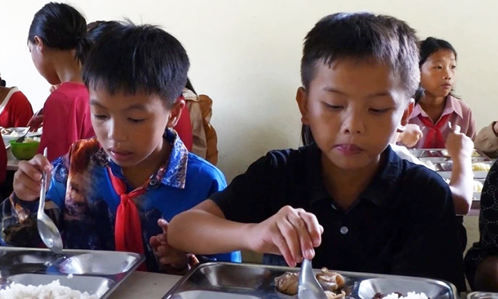 50 trẻ ở Lào Cai mồ côi sau bão Yagi