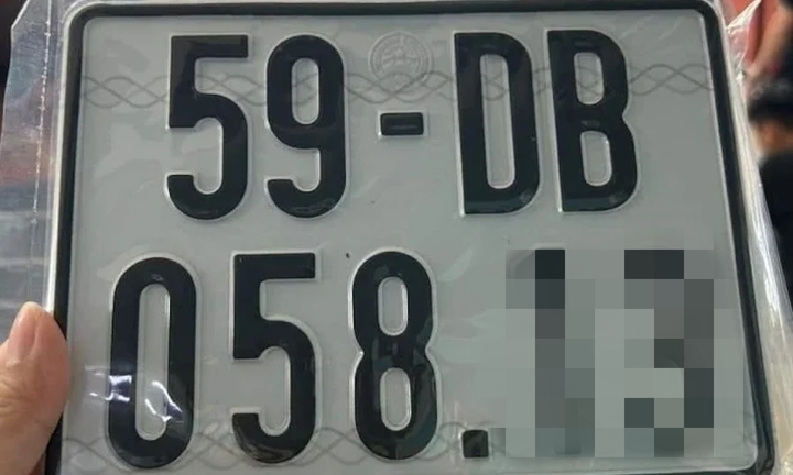 Vì sao biển xe máy mới có hai chữ cái?