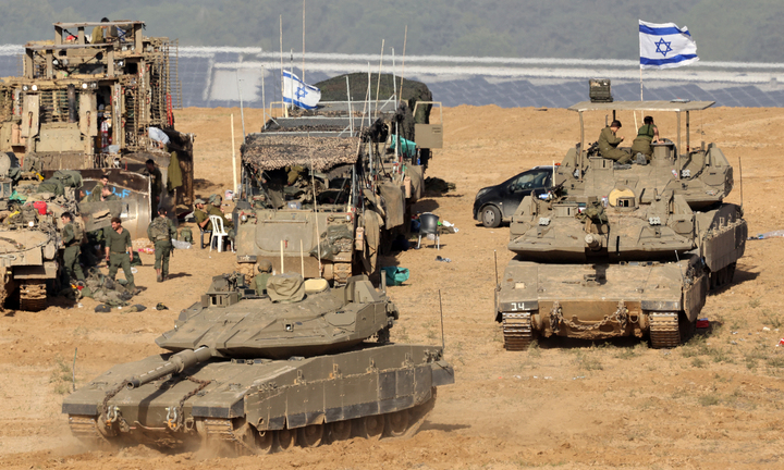 Loạt xe tăng Israel biến mất khỏi biên giới Lebanon