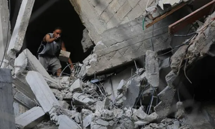 Một trường học tại Gaza bị không kích, ít nhất 28 người tử vong