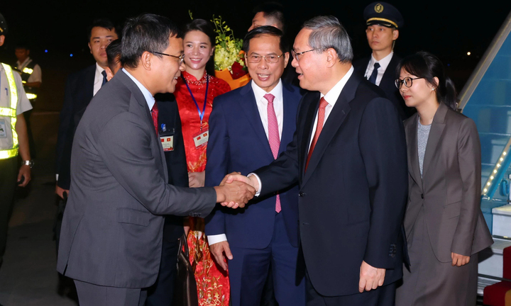 Thủ tướng Quốc vụ viện nước Cộng hòa Nhân dân Trung Hoa Lý Cường thăm Việt Nam