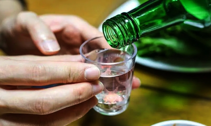 Bí quyết uống rượu bia không say