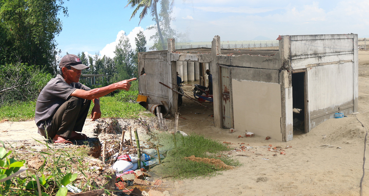 Đêm nằm lo sóng 'nuốt' làng